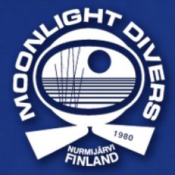 Moonlight Divers